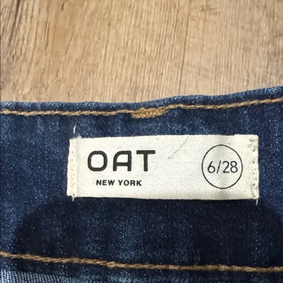 Wide-Leg Dark Blue Jeans - Picture 6 of 8